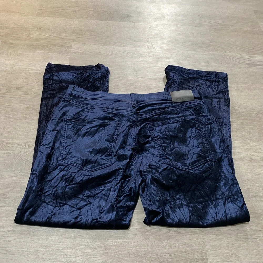 CITIZENS OF HUMANITY isola cropped boot velvet pant in navy velvet 29 - Picture 3 of 11